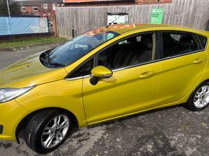 Ford Fiesta 1.25 Zetec EURO 6 5dr