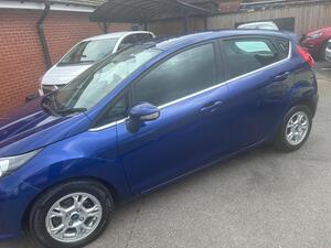 Ford Fiesta 1.6 TDCI ECOnetic Zetec EURO 5 (s/s) 5dr