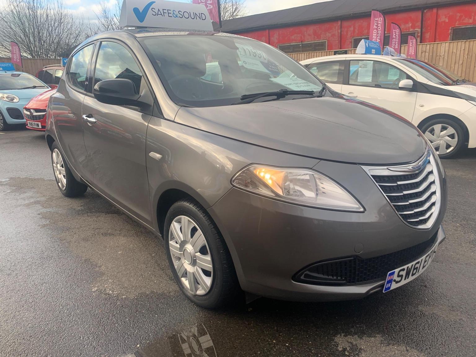 Chrysler Ypsilon 1.2 S Euro 5 (s/s) 5dr