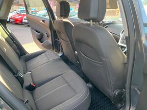 Vauxhall Astra 1.6 16V SRI EURO 5 5dr