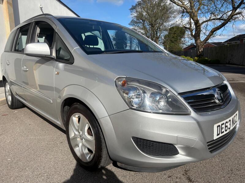 Vauxhall Zafira 1.6 16V Exclusiv EURO 5 5dr