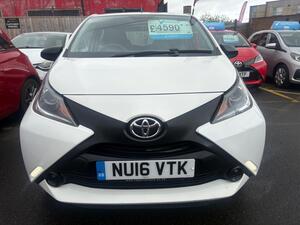 Toyota AYGO 1.0 VVT-i X EURO 5 5dr EURO 5
