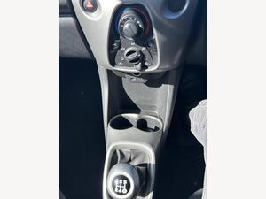 Toyota AYGO 1.0 VVT-i x-play EURO 5 5dr EURO 5