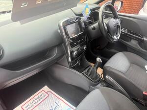 Renault Clio 0.9 TCE Dynamique S MediaNav EURO 5 (s/s) 5dr