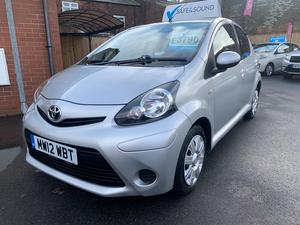 Toyota AYGO 1.0 VVT-i Ice Euro 5 5dr