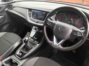 Vauxhall Grandland X 1.6 Turbo D BlueInjection Sport NAV EURO 6 (s/s) 5dr