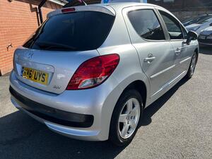 Peugeot 207 1.4 HDI Sportium EURO 5 5dr