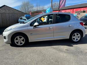 Peugeot 207 1.4 HDI Sportium EURO 5 5dr