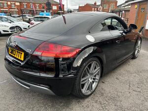 Audi TT 2.0 TDI Black Edition S Tronic quattro EURO 5 3dr