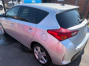 Toyota Auris 1.6 V-Matic Sport Euro 5 5dr