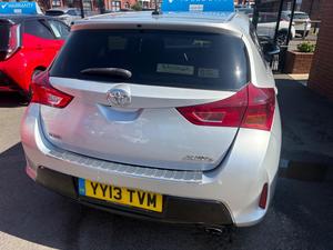 Toyota Auris 1.6 V-Matic Sport Euro 5 5dr