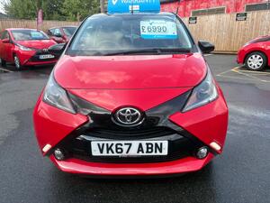 Toyota AYGO 1.0 VVT-i x-cite 4 Red Bi-Tone Euro 6 5dr