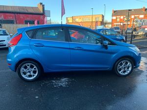 Ford Fiesta 1.25 Zetec 5dr