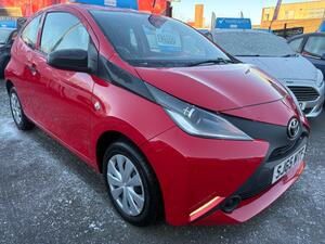 Toyota AYGO 1.0 VVT-i X EURO 5 3dr EURO 5