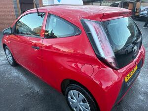 Toyota AYGO 1.0 VVT-i X EURO 5 3dr EURO 5