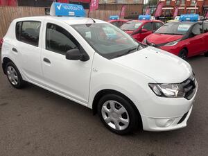Dacia Sandero 1.2 Ambiance Euro 6 5dr