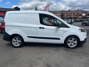 Ford Transit Courier 1.5 TDCI Trend L1 EURO 6 5dr
