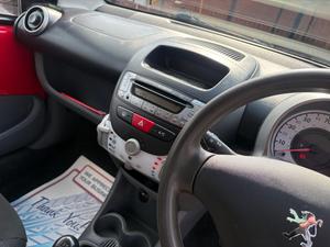 Peugeot 107 1.0 12V Verve Euro 4 5dr