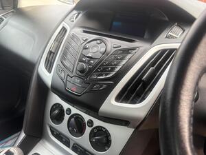Ford Focus 1.6 TDCI Zetec S EURO 5 (s/s) 5dr