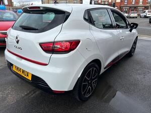 Renault Clio 1.2 16V Dynamique MediaNav EURO 5 5dr