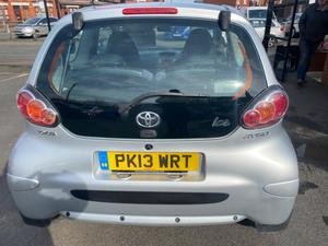 Toyota AYGO 1.0 VVT-i Ice Euro 5 3dr