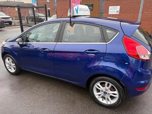 Ford Fiesta 1.25 Zetec EURO 6 5dr