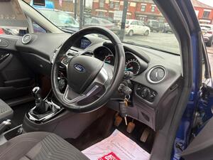 Ford Fiesta 1.25 Zetec EURO 6 5dr