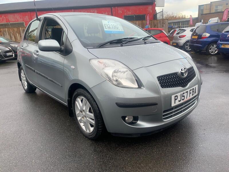 Toyota Yaris 1.3 VVT-i TR 5dr