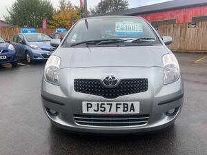 Toyota Yaris 1.3 VVT-i TR 5dr