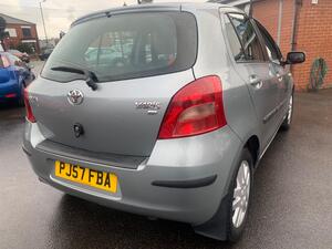 Toyota Yaris 1.3 VVT-i TR 5dr