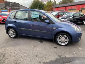 Ford Fiesta 1.4 Ghia 5dr