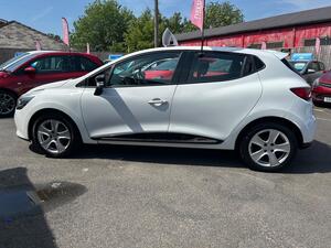 Renault Clio 1.2 16V Dynamique MediaNav EURO 5 5dr