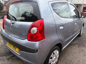 Nissan Pixo 1.0 n-tec EURO 5 5dr