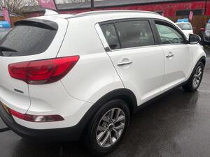 Kia Sportage 1.7 CRDI EcoDynamics 2 2WD EURO 5 (s/s) 5dr