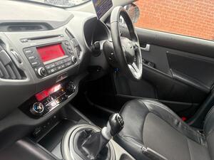 Kia Sportage 1.7 CRDI EcoDynamics 2 2WD EURO 5 (s/s) 5dr