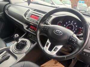 Kia Sportage 1.7 CRDI EcoDynamics 2 2WD EURO 5 (s/s) 5dr