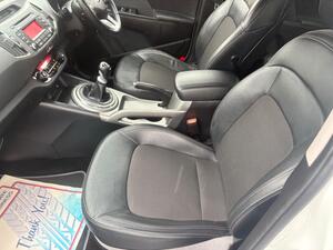 Kia Sportage 1.7 CRDI EcoDynamics 2 2WD EURO 5 (s/s) 5dr