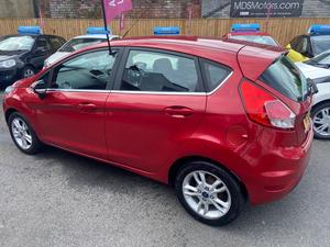 Ford Fiesta 1.25 Zetec Euro 6 5dr