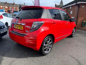 Toyota Yaris 1.5 VVT-h Trend CVT Euro 5 5dr