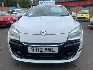 Renault Megane 1.6 16V Expression + Euro 5 3dr
