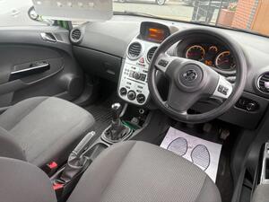 Vauxhall Corsa 1.2 16V Excite Euro 5 3dr (A/C)