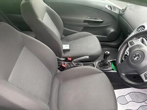 Vauxhall Corsa 1.2 16V Excite Euro 5 3dr (A/C)