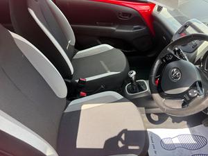 Toyota AYGO 1.0 VVT-i x-play Euro 5 3dr Euro 5