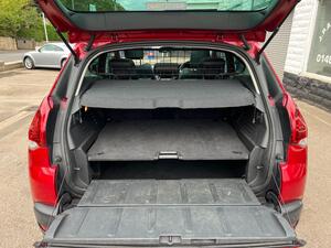 Peugeot 3008 1.6 HDi Allure SUV 5dr Diesel Manual Euro 5 (115 ps)