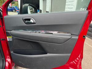 Peugeot 3008 1.6 HDi Allure SUV 5dr Diesel Manual Euro 5 (115 ps)