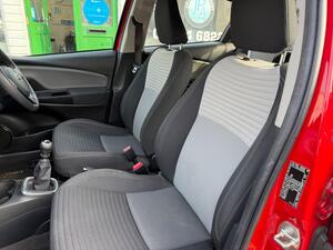 Toyota Yaris 1.5 VVT-i ICON TECH Hatchback 5dr Petrol Manual EURO 6 (111 PS)