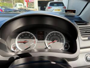 Suzuki Swift 1.2 Dualjet SZ4 Hatchback 5dr Petrol Manual EURO 5 (s/s) (90 PS)