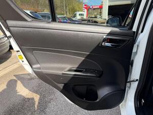 Suzuki Swift 1.2 Dualjet SZ4 Hatchback 5dr Petrol Manual EURO 5 (s/s) (90 PS)