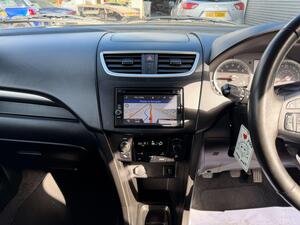 Suzuki Swift 1.2 Dualjet SZ4 Hatchback 5dr Petrol Manual EURO 5 (s/s) (90 PS)
