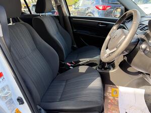 Suzuki Swift 1.2 Dualjet SZ4 Hatchback 5dr Petrol Manual EURO 5 (s/s) (90 PS)